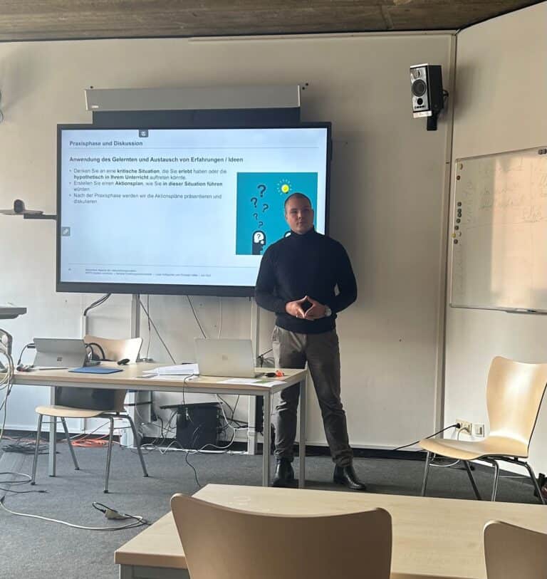 Christoph_hoeller_vortrag_drei Schlüssel Zur Effektiven Führung in Der Ausbildung: Einblicke Und Strategien – Christoph_hoeller_vortrag_drei Schlüssel Zur Effektiven Führung in Der Ausbildung: Einblicke Und Strategien – Erfolgsazubi® Academy